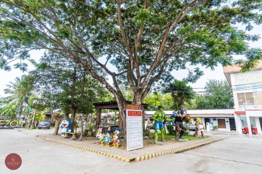 Quezon Premier Hotel - Candelaria Candelaria  Dış mekan fotoğraf