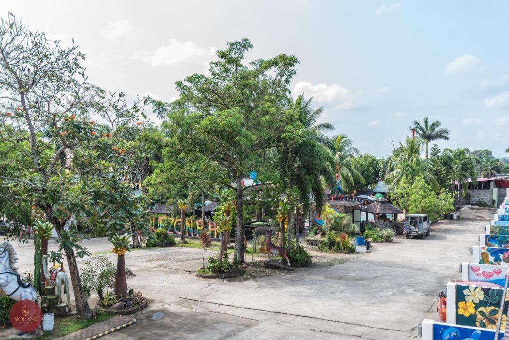 Quezon Premier Hotel - Candelaria Candelaria  Dış mekan fotoğraf