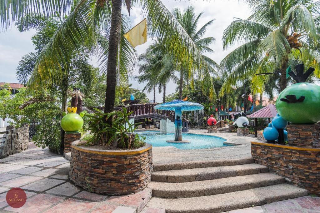 Quezon Premier Hotel - Candelaria Candelaria  Dış mekan fotoğraf