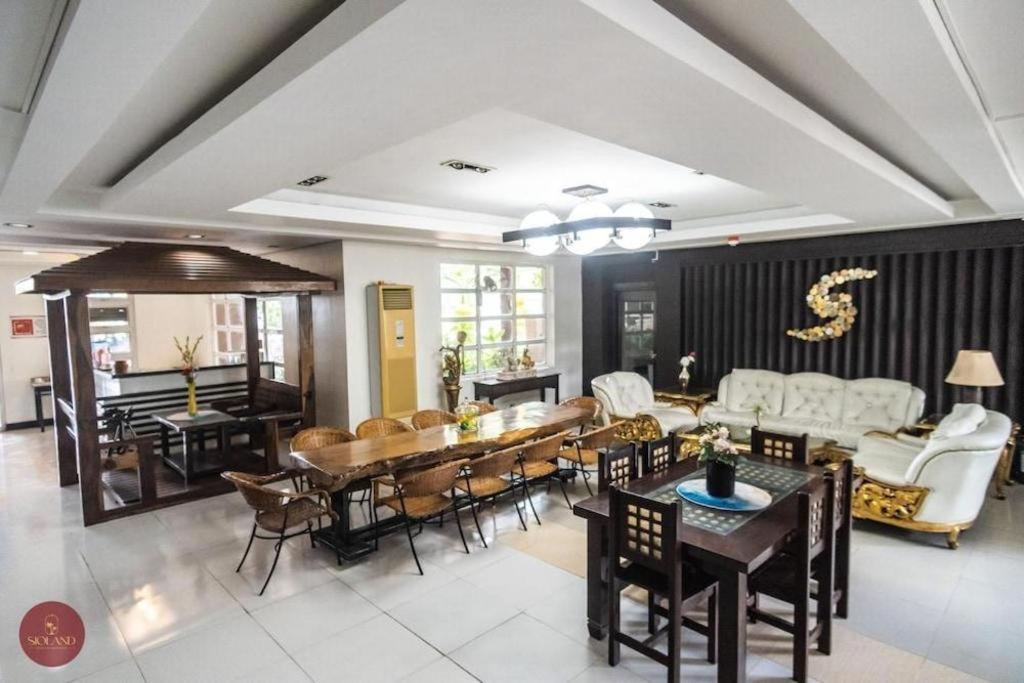 Quezon Premier Hotel - Candelaria Candelaria  Dış mekan fotoğraf